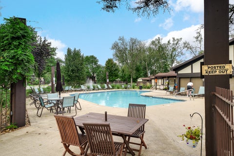 Tiny photo for 8225 Willow Drive #45B, Palos Hills, IL 60465 (MLS # 12759889)
