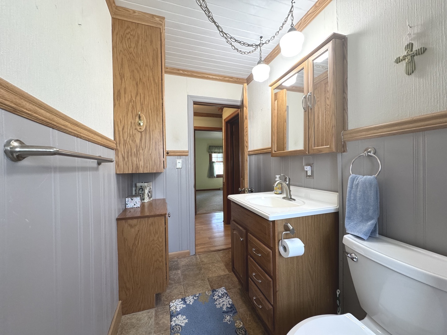 Kankakee, Illinois 60901, United States, 3 Bedrooms Bedrooms, ,2 BathroomsBathrooms,Residential,Active,224153