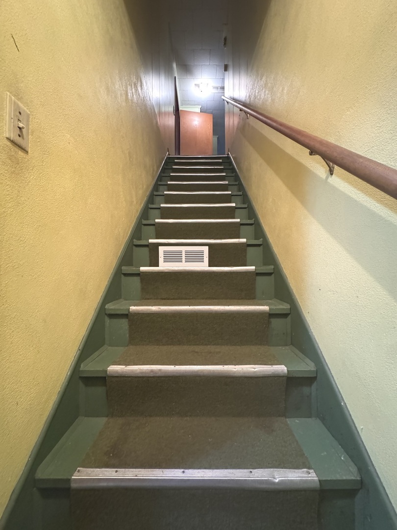 Kankakee, Illinois 60901, United States, 3 Bedrooms Bedrooms, ,2 BathroomsBathrooms,Residential,Active,224153