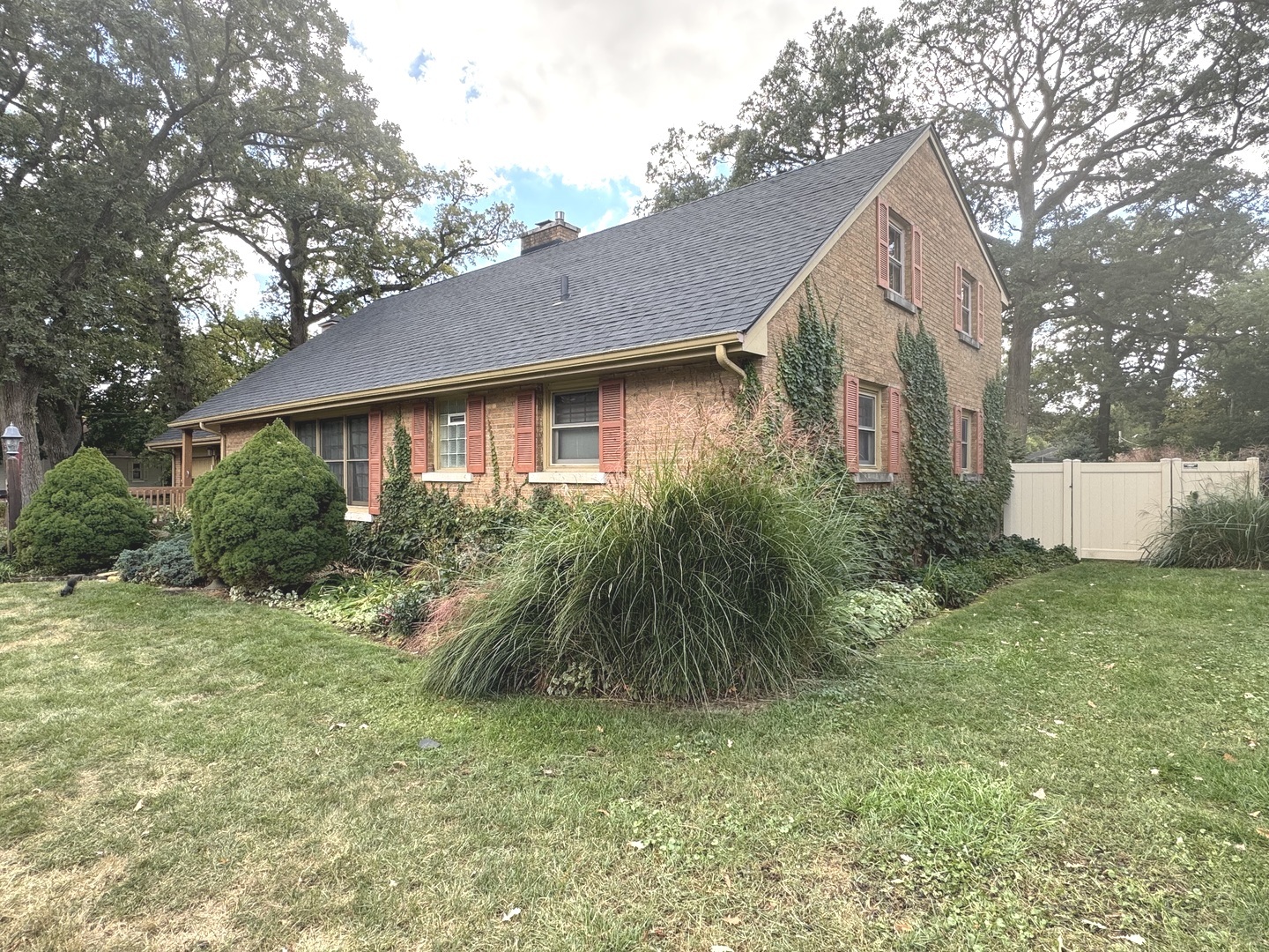 Kankakee, Illinois 60901, United States, 3 Bedrooms Bedrooms, ,2 BathroomsBathrooms,Residential,Active,224153