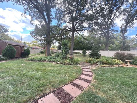 Tiny photo for 1686 E Bourbonnais Street, Kankakee, IL 60901 (MLS # 12490477)