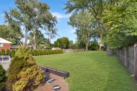 Tiny photo for 543 S Warren Avenue, Palatine, IL 60074 (MLS # 12472216)