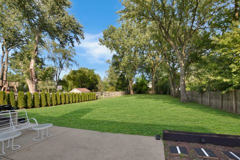 Tiny photo for 543 S Warren Avenue, Palatine, IL 60074 (MLS # 12472216)