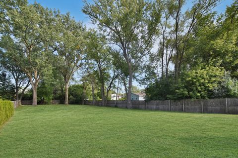 Tiny photo for 543 S Warren Avenue, Palatine, IL 60074 (MLS # 12472216)