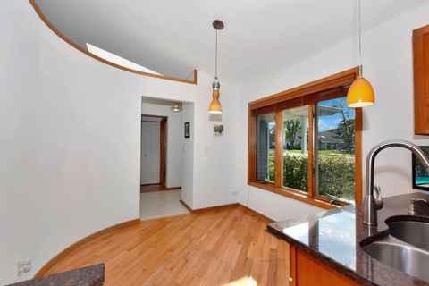 Tiny photo for 543 S Warren Avenue, Palatine, IL 60074 (MLS # 12472216)