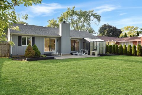 Tiny photo for 543 S Warren Avenue, Palatine, IL 60074 (MLS # 12472216)