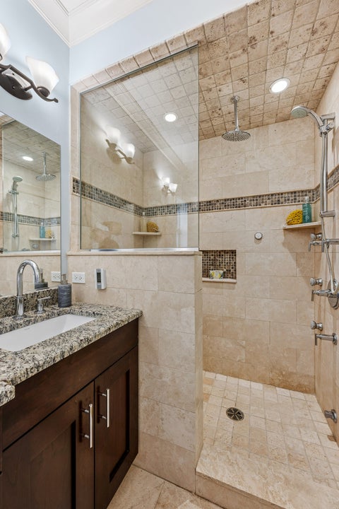 Tiny photo for 843 W Diversey Parkway #4, Chicago, IL 60614 (MLS # 12774962)