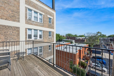 Tiny photo for 843 W Diversey Parkway #4, Chicago, IL 60614 (MLS # 12774962)
