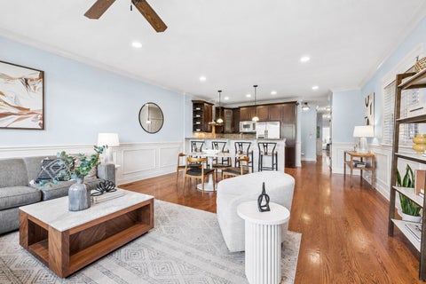 Tiny photo for 843 W Diversey Parkway #4, Chicago, IL 60614 (MLS # 12774962)