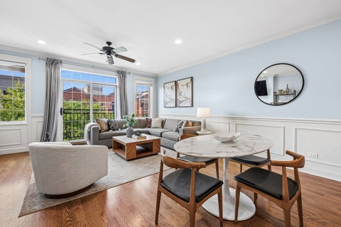 Tiny photo for 843 W Diversey Parkway #4, Chicago, IL 60614 (MLS # 12774962)