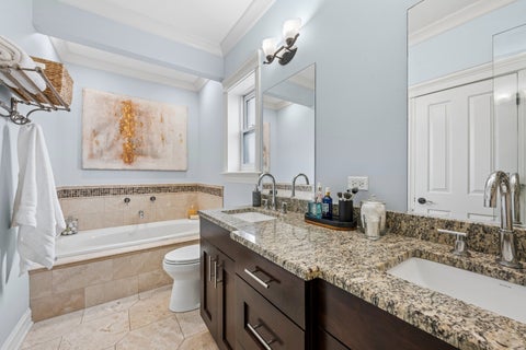 Tiny photo for 843 W Diversey Parkway #4, Chicago, IL 60614 (MLS # 12774962)