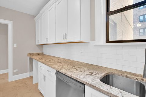 Tiny photo for 2213 E 68TH Street #1E, Chicago, IL 60649 (MLS # 12495925)