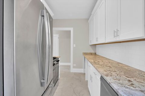 Tiny photo for 2213 E 68TH Street #1E, Chicago, IL 60649 (MLS # 12495925)