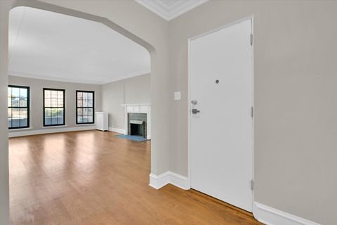 Tiny photo for 2213 E 68TH Street #1E, Chicago, IL 60649 (MLS # 12495925)