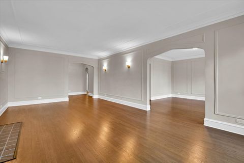 Tiny photo for 2213 E 68TH Street #1E, Chicago, IL 60649 (MLS # 12495925)
