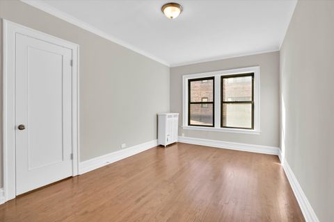 Tiny photo for 2213 E 68TH Street #1E, Chicago, IL 60649 (MLS # 12495925)