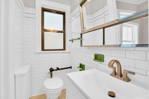 Tiny photo for 2213 E 68TH Street #1E, Chicago, IL 60649 (MLS # 12495925)