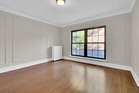 Tiny photo for 2213 E 68TH Street #1E, Chicago, IL 60649 (MLS # 12495925)