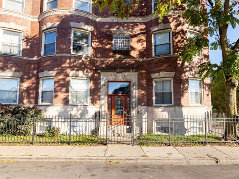 Tiny photo for 542 E 44th Street #GARDEN, Chicago, IL 60653 (MLS # 12579424)