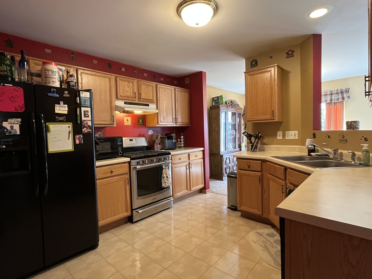 655 W Huron Hills Trail