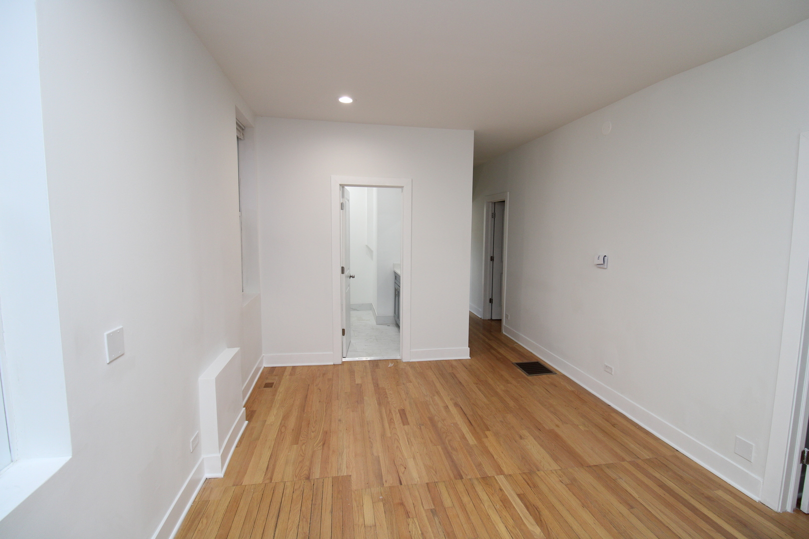 1544 N Bosworth Avenue 1R