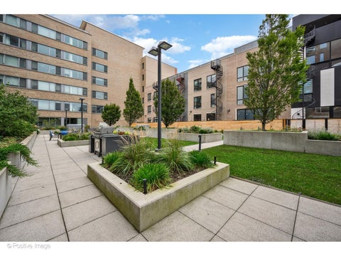 Tiny photo for 540 W Webster Avenue #511, Chicago, IL 60614 (MLS # 12764415)