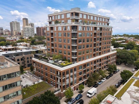 Photo of 540 W Webster Avenue #511, Chicago, IL 60614 (MLS # 12764415)
