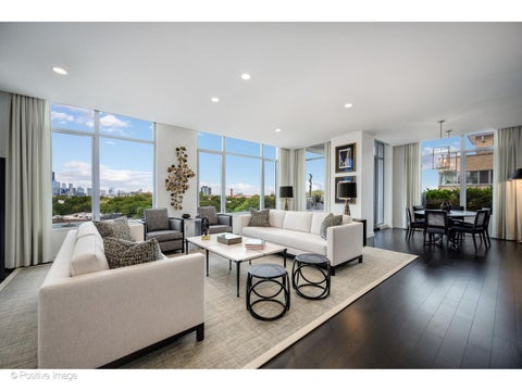 Tiny photo for 540 W Webster Avenue #511, Chicago, IL 60614 (MLS # 12764415)