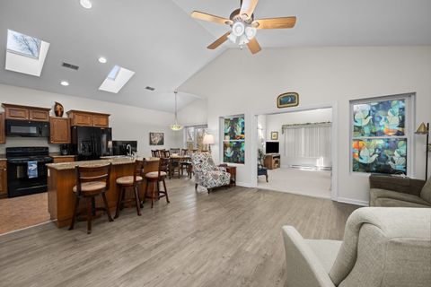 Tiny photo for 1014 2nd Street Court #1014, Moline, IL 61265 (MLS # 12549599)