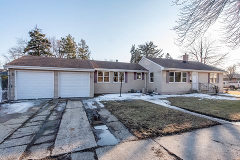Tiny photo for 821 12th Street, North Chicago, IL 60064 (MLS # 12569559)