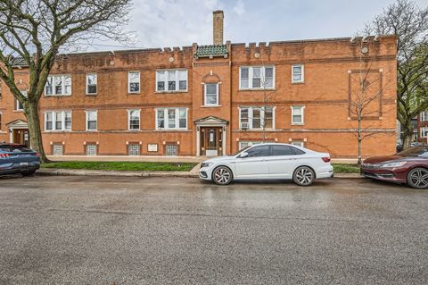 3522 N LAWNDALE Avenue 2 Chicago IL 60618
