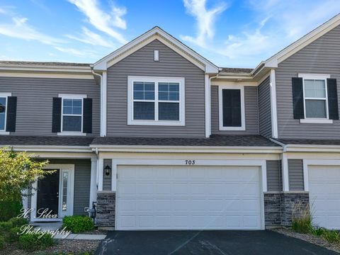 Photo of 703 Anchorage Court, Pingree Grove, IL 60140 (MLS # 12495933) Photo of 703 Anchorage Court, Pingree Grove, IL 60140 (MLS # 12495933)