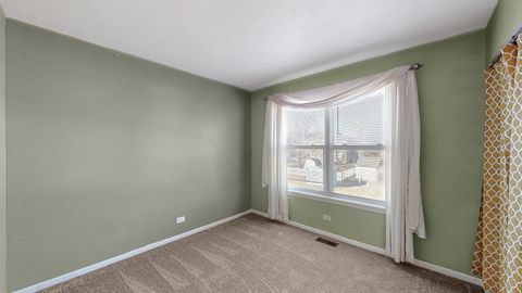 Tiny photo for 225 Mondovi Drive, Oswego, IL 60543 (MLS # 12496201)