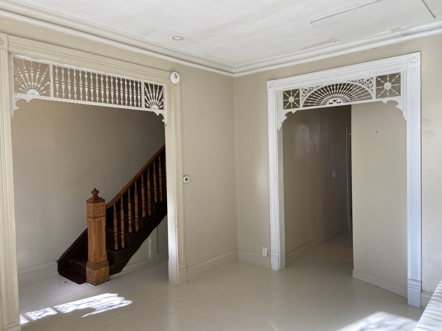 2440 W Lexington Street