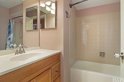 Tiny photo for 354 WILMINGTON Drive #C1, Bartlett, IL 60103 (MLS # 12738355)