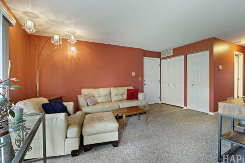Tiny photo for 354 WILMINGTON Drive #C1, Bartlett, IL 60103 (MLS # 12738355)