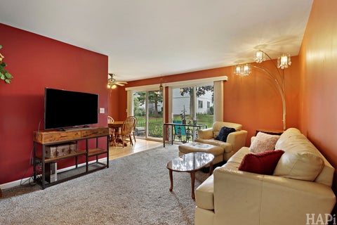 Tiny photo for 354 WILMINGTON Drive #C1, Bartlett, IL 60103 (MLS # 12738355)