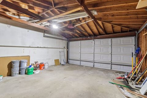 Tiny photo for 15631 E END Avenue, Dolton, IL 60419 (MLS # 12634035)