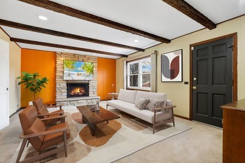 Tiny photo for 136 Graymoor Lane, Olympia Fields, IL 60461 (MLS # 12574568)