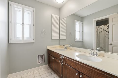 Tiny photo for 136 Graymoor Lane, Olympia Fields, IL 60461 (MLS # 12574568)