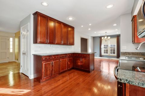 Tiny photo for 136 Graymoor Lane, Olympia Fields, IL 60461 (MLS # 12574568)