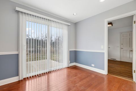 Tiny photo for 136 Graymoor Lane, Olympia Fields, IL 60461 (MLS # 12574568)