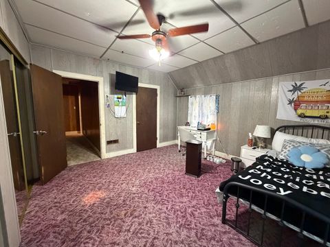 Tiny photo for 405 E Seminary Avenue, Hoopeston, IL 60942 (MLS # 12579001)