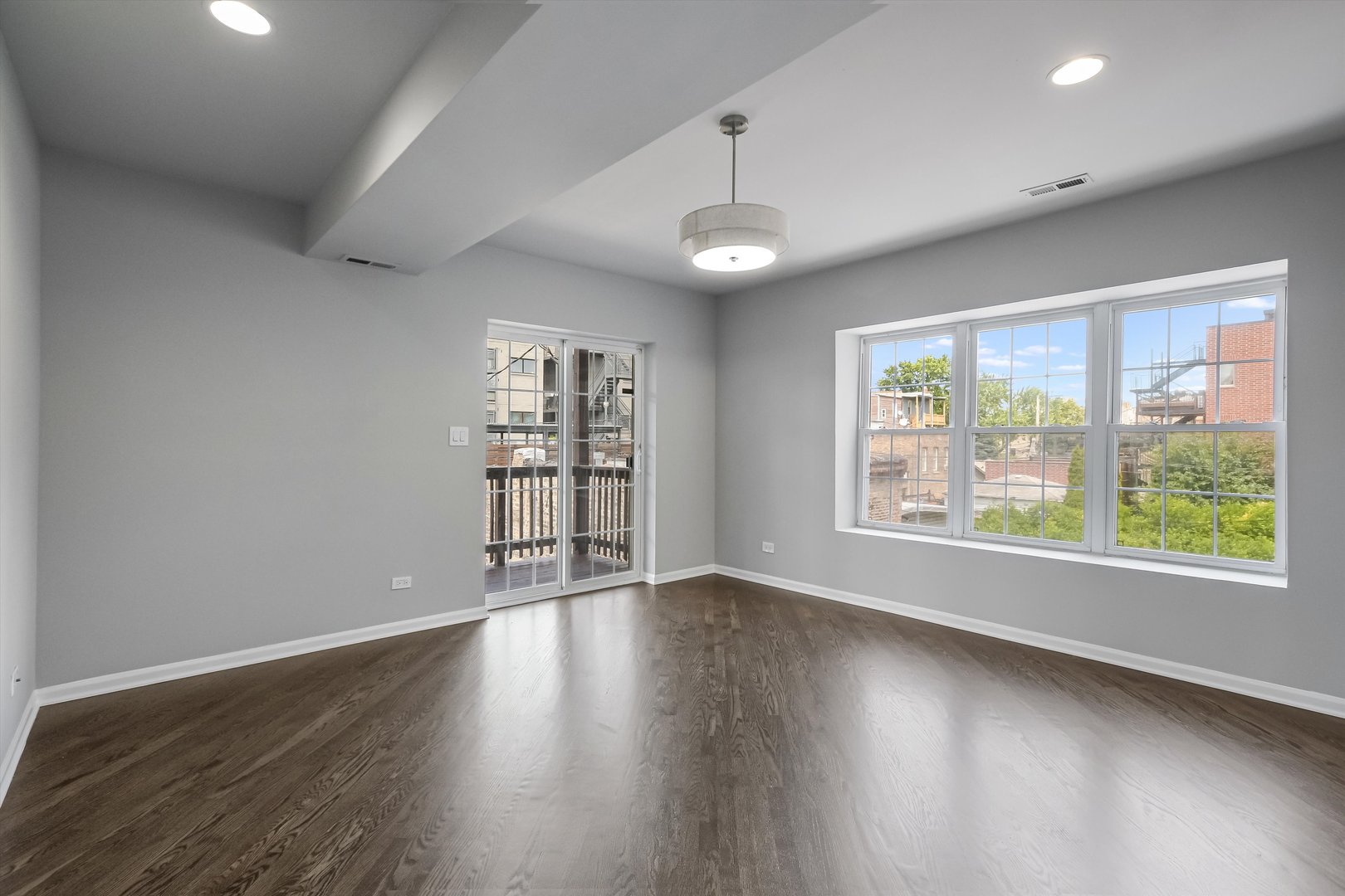 2726 W Thomas Street