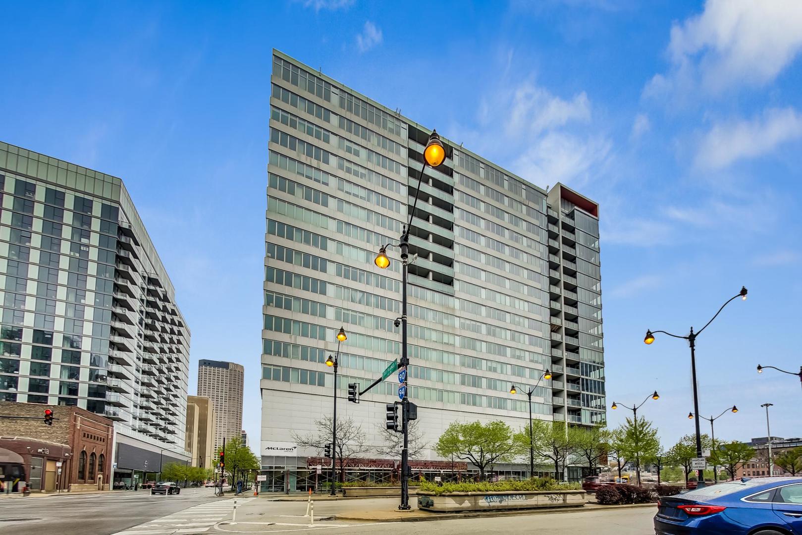 659 W Randolph Street 1115