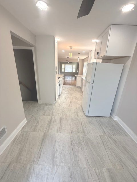 Tiny photo for 8926 S Paxton Avenue, Chicago, IL 60617 (MLS # 12752355)