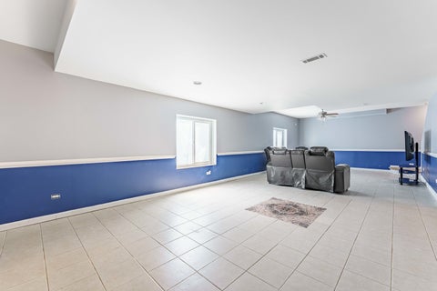 Tiny photo for 926 Edgewood Drive, Sugar Grove, IL 60554 (MLS # 12738453)