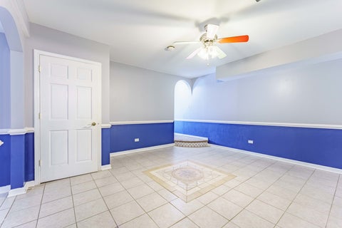 Tiny photo for 926 Edgewood Drive, Sugar Grove, IL 60554 (MLS # 12738453)