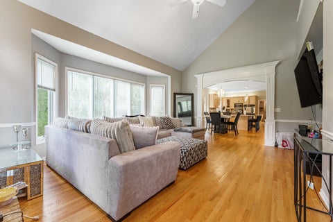 Tiny photo for 926 Edgewood Drive, Sugar Grove, IL 60554 (MLS # 12738453)