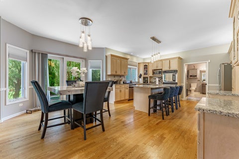 Tiny photo for 926 Edgewood Drive, Sugar Grove, IL 60554 (MLS # 12738453)